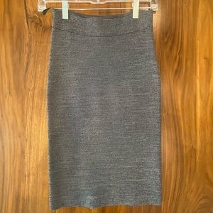 BCBG pencil skirt. Size small.